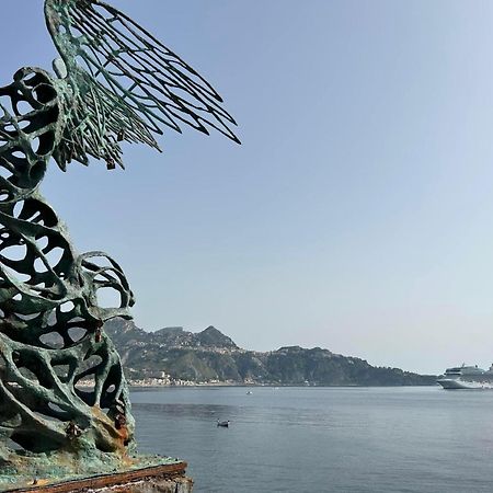 Casa Vacanza Maria Appartement Giardini-Naxos Buitenkant foto
